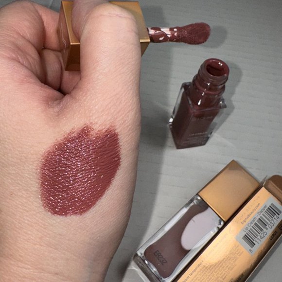 Sigma Beauty Lip Cream in Dapper - Picture 12 of 13